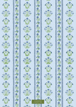 Load image into Gallery viewer, Block Floral Card