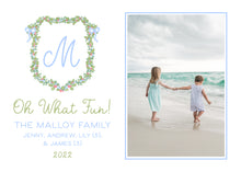 Load image into Gallery viewer, Ribbon & Holly Crest Card (H)